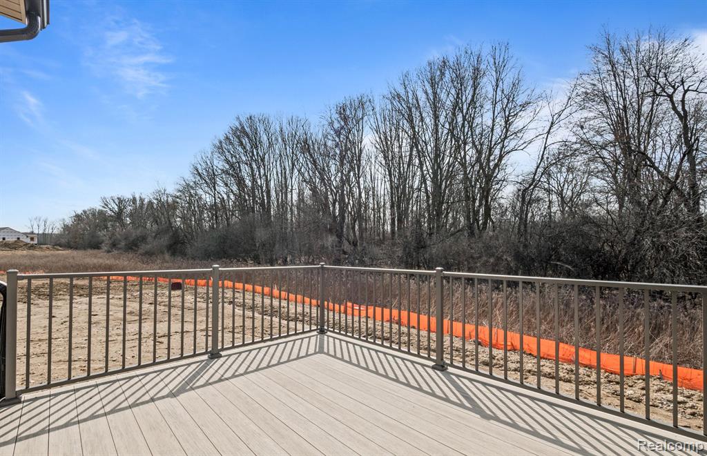 748 W SPANIEL Drive, Ann Arbor, MI 48108 — Photo 23