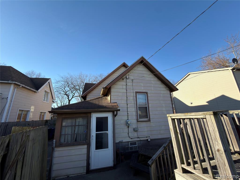 24 W James Street, River Rouge, MI 48218 — Photo 2