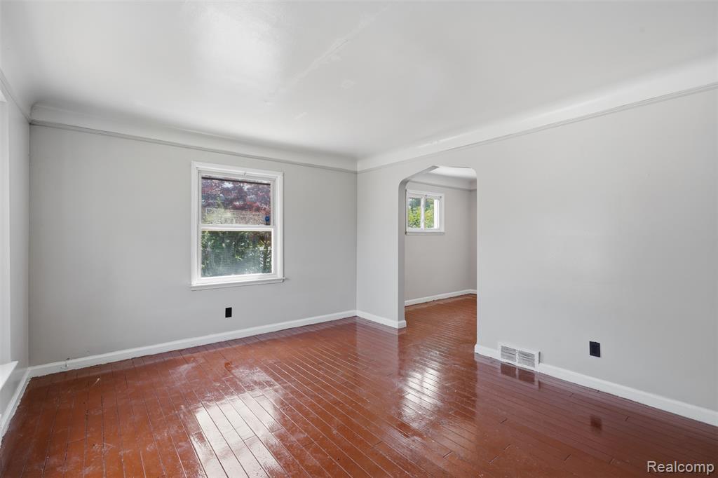 7335 Curtis Street, Detroit, MI 48221 — Photo 5