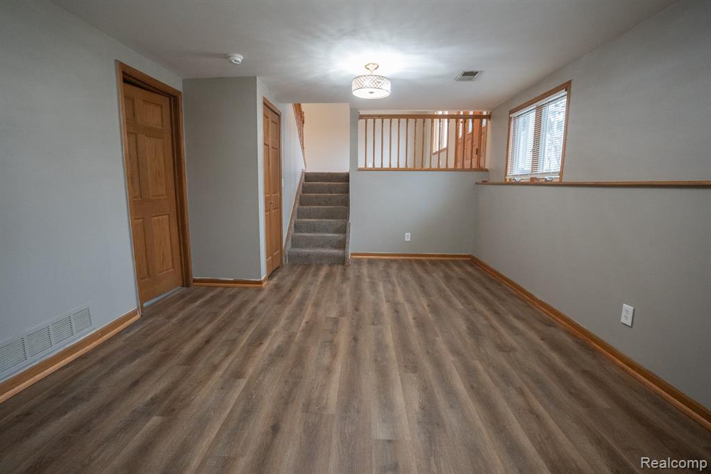 758 South Boulevard W, Rochester Hills, MI 48307 — Photo 24