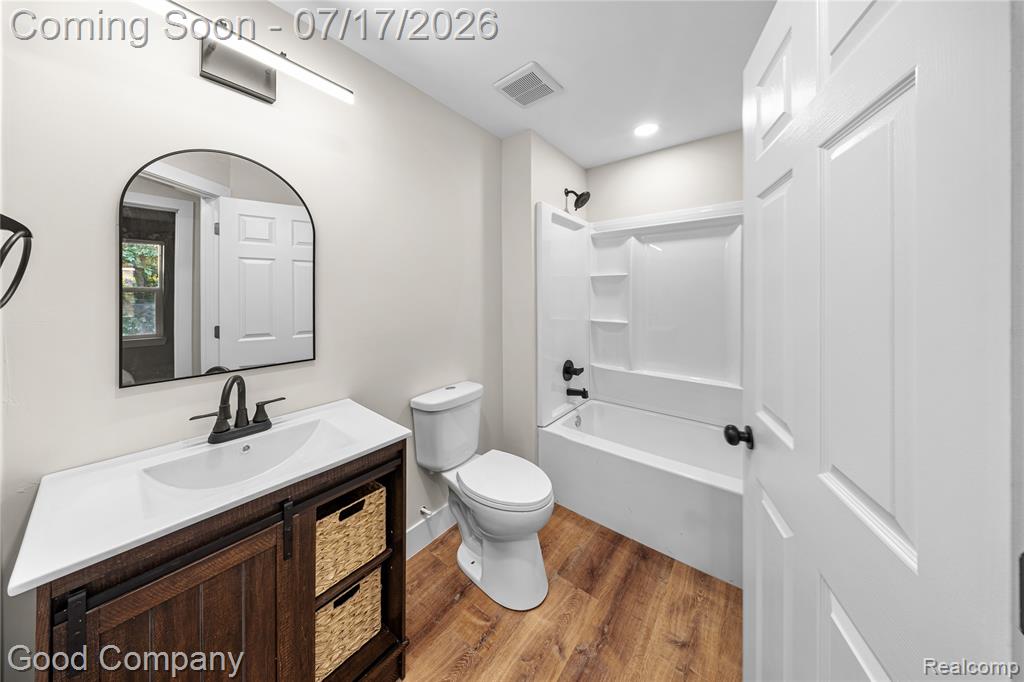 7541 Clayburn Street, Detroit, MI 48228 — Photo 11