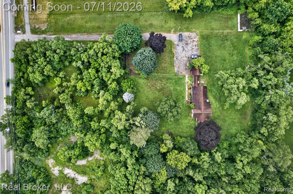27483 Pontiac Trail, South Lyon, MI 48178 — Photo 4