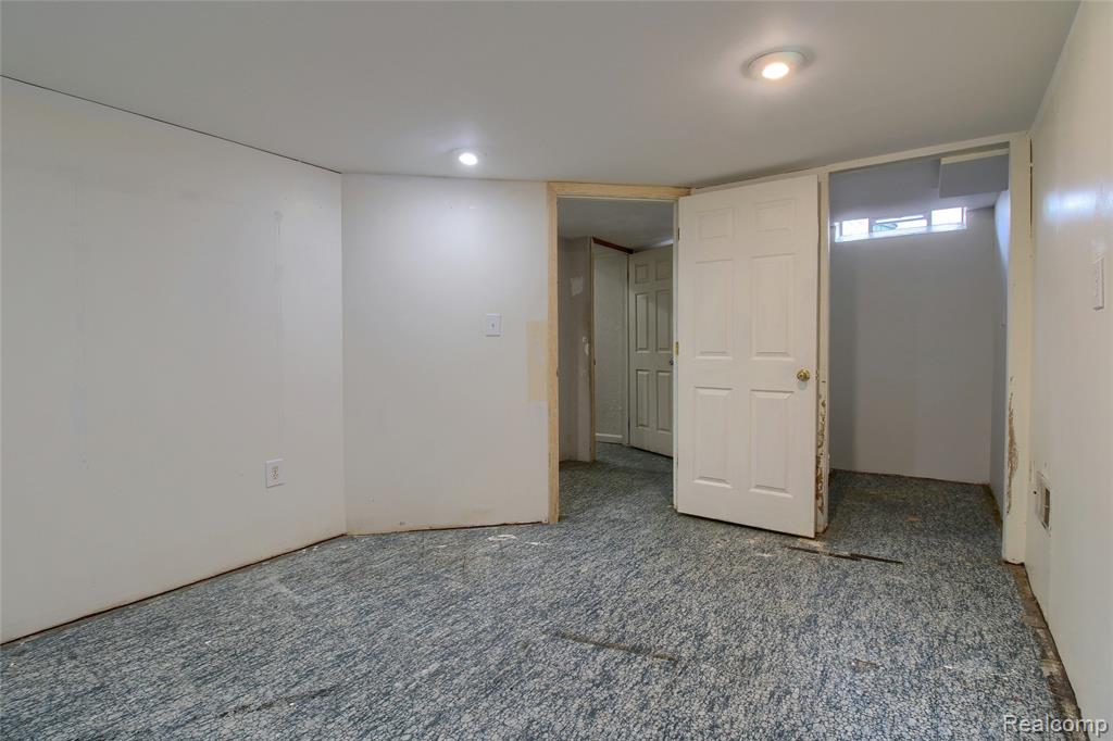 9985 Jackson Lane, Van Buren, MI 48111 — Photo 21