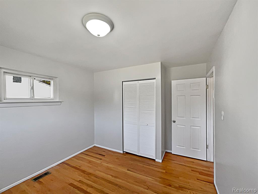 1650 WIARD Boulevard, Ypsilanti, MI 48198 — Photo 13