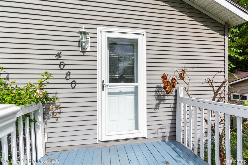 4080 Cass Elizabeth Road, Waterford, MI 48328 — Photo 4