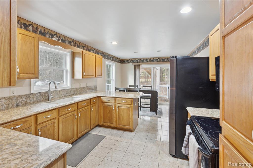 1050 PARK, St. Charles, MI 48655 — Photo 16