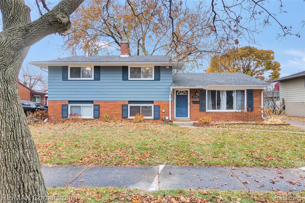 6797 Chirrewa Street, Westland, MI — front exterior