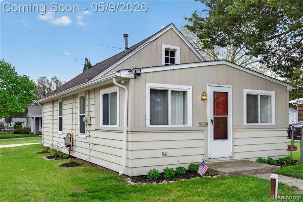 9809 Mandon Road, White Lake, MI — Photo 4