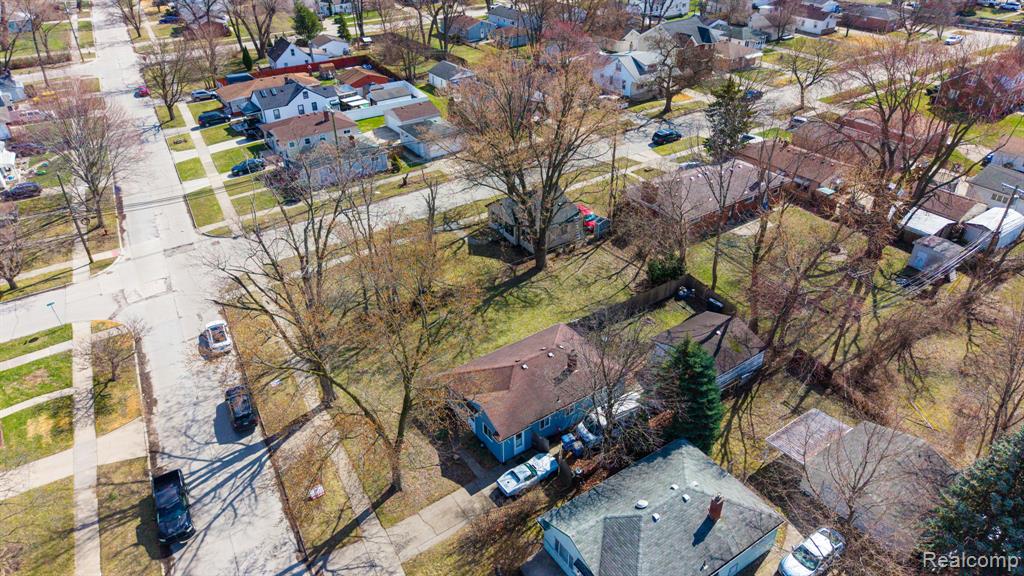 21913 Powers Avenue, Dearborn Heights, MI 48125 — Photo 5