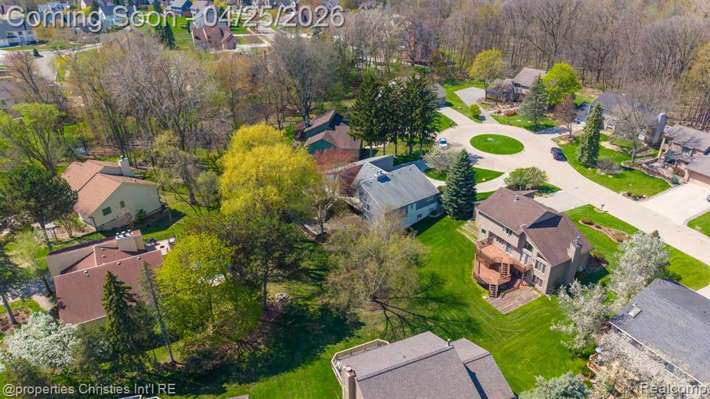 7573 Ashburton Court, West Bloomfield, MI — Photo 16
