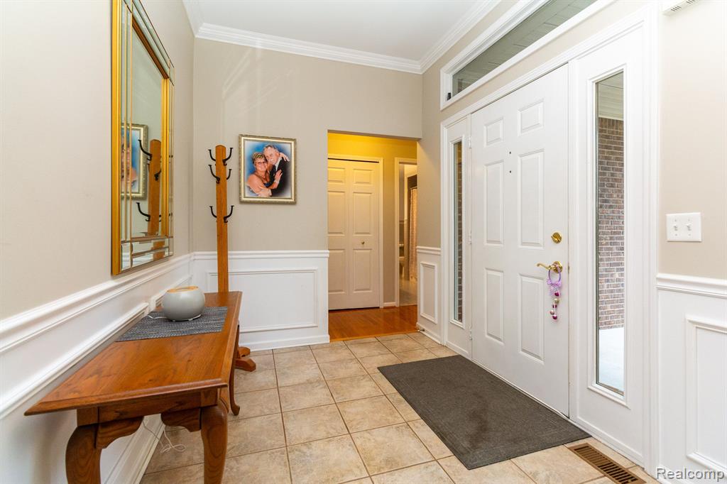 5451 ROBERT Street, Shelby, MI 48316 — Photo 5