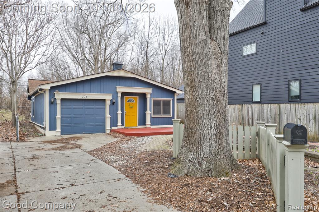 703 Gardenia Avenue, Royal Oak, MI 48067 — Photo 34