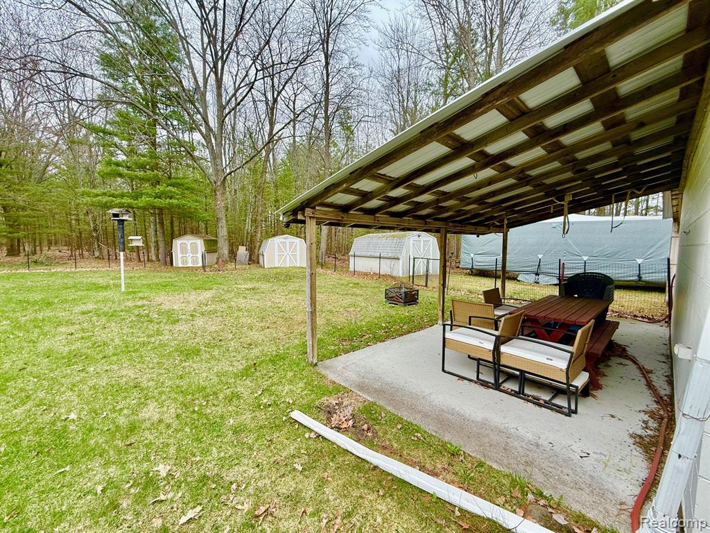 1851 S Loxley Road, Houghton Lake, MI 48629 — Photo 4