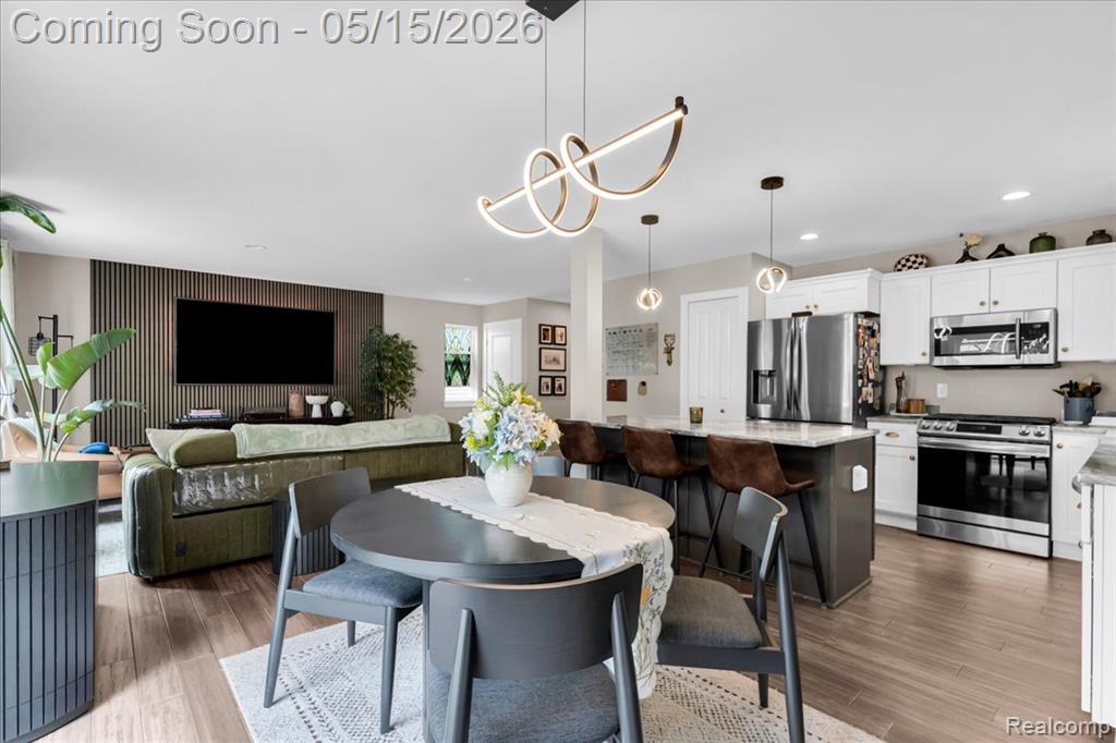 515 S Winding Drive, Waterford, MI 48328 — Photo 15
