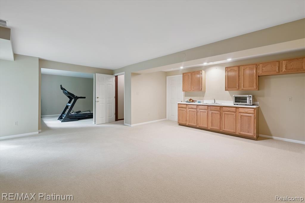 1025 Pinewood Court, Brighton, MI 48116 — Photo 21