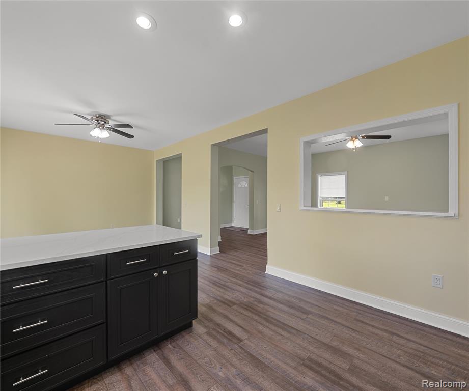 48196 Martz Road, Van Buren, MI 48111 — Photo 10