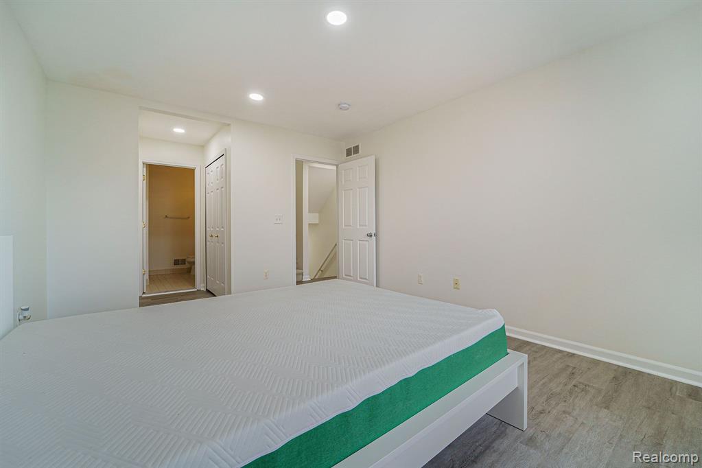 3042 CLOVERLY Lane, Ann Arbor, MI 48108 — Photo 18