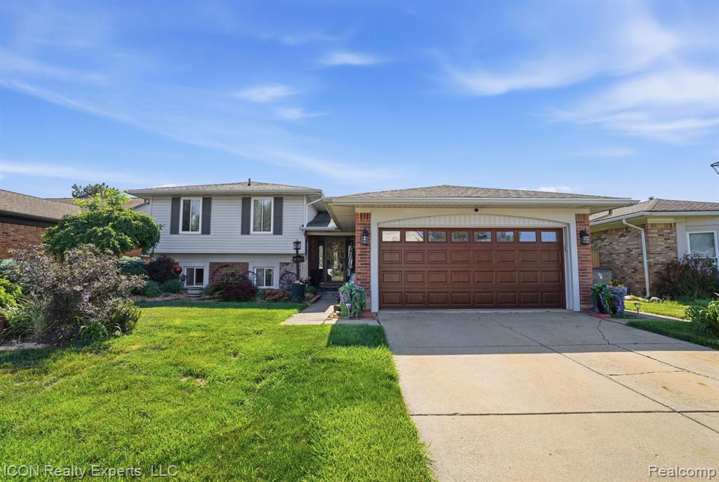 40567 Santoni Drive, Clinton Twp, MI 48038 — Photo 5