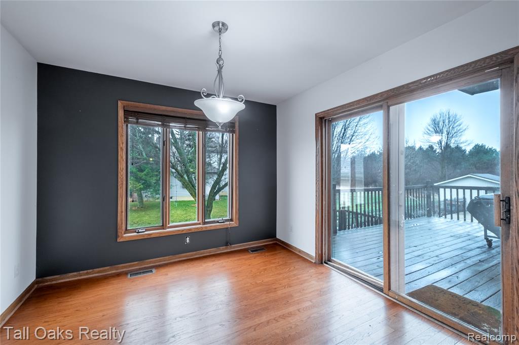 2411 Briar Creek Lane, Burton, MI 48509 — Photo 14