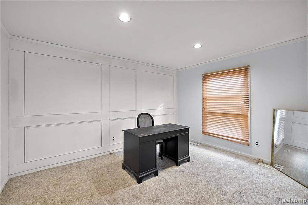 4592 FAIRWAY Ridge, West Bloomfield, MI 48323 — Photo 10
