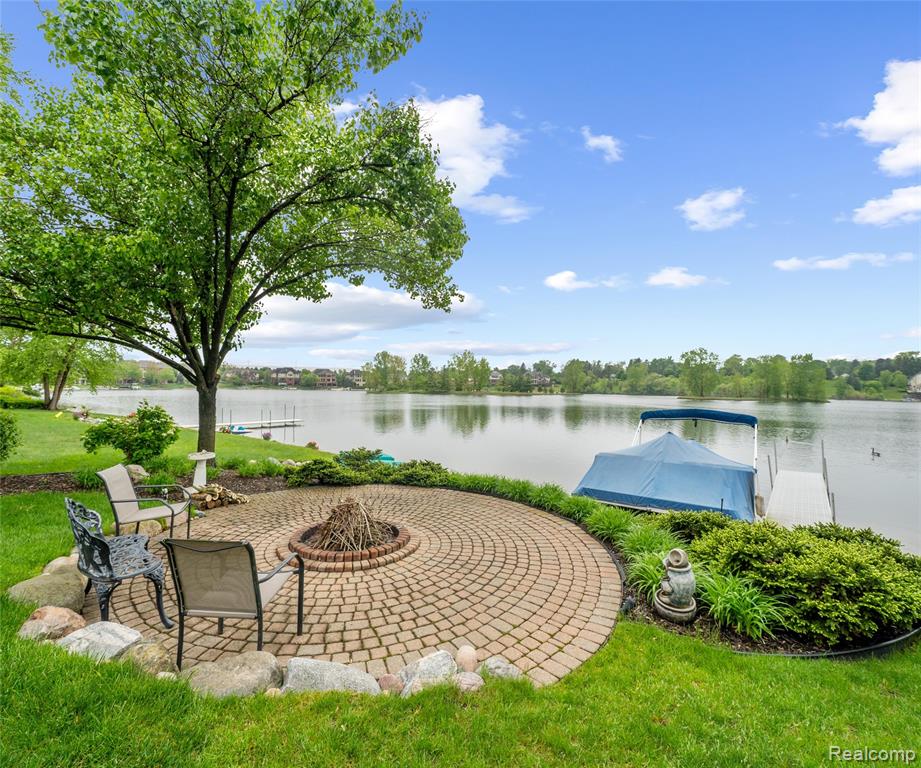 17747 PARKSHORE Drive, Northville, MI 48168 — Photo 83