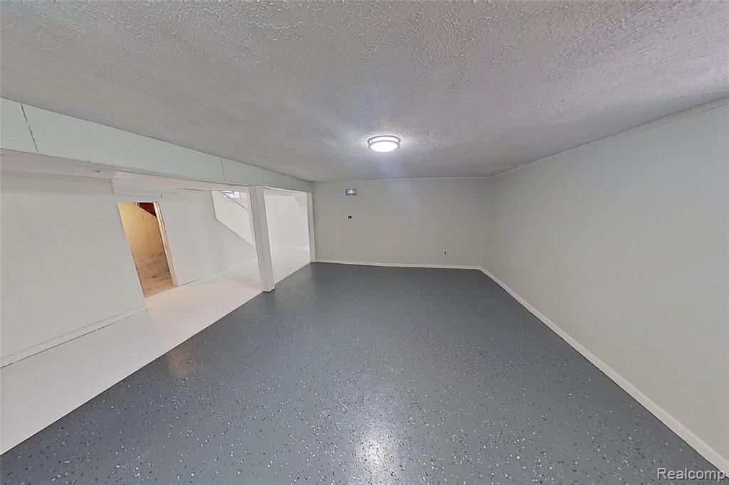 8401 W 7 Mile Road, Detroit, MI 48221 — Photo 44
