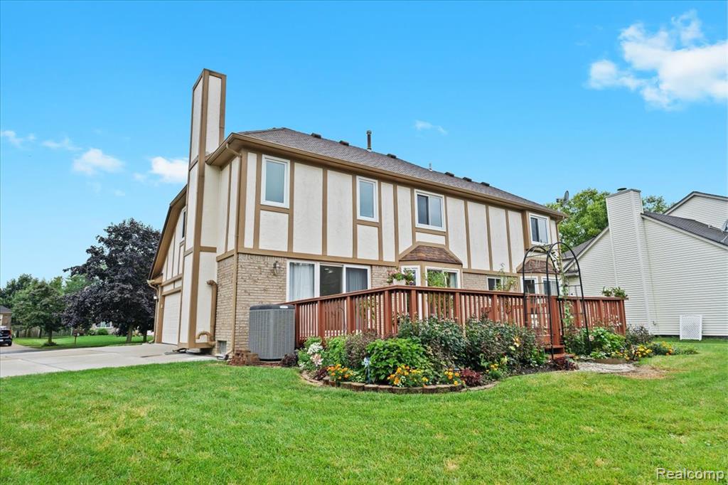 5747 Glen Creek Court, Ann Arbor, MI 48108 — Photo 39