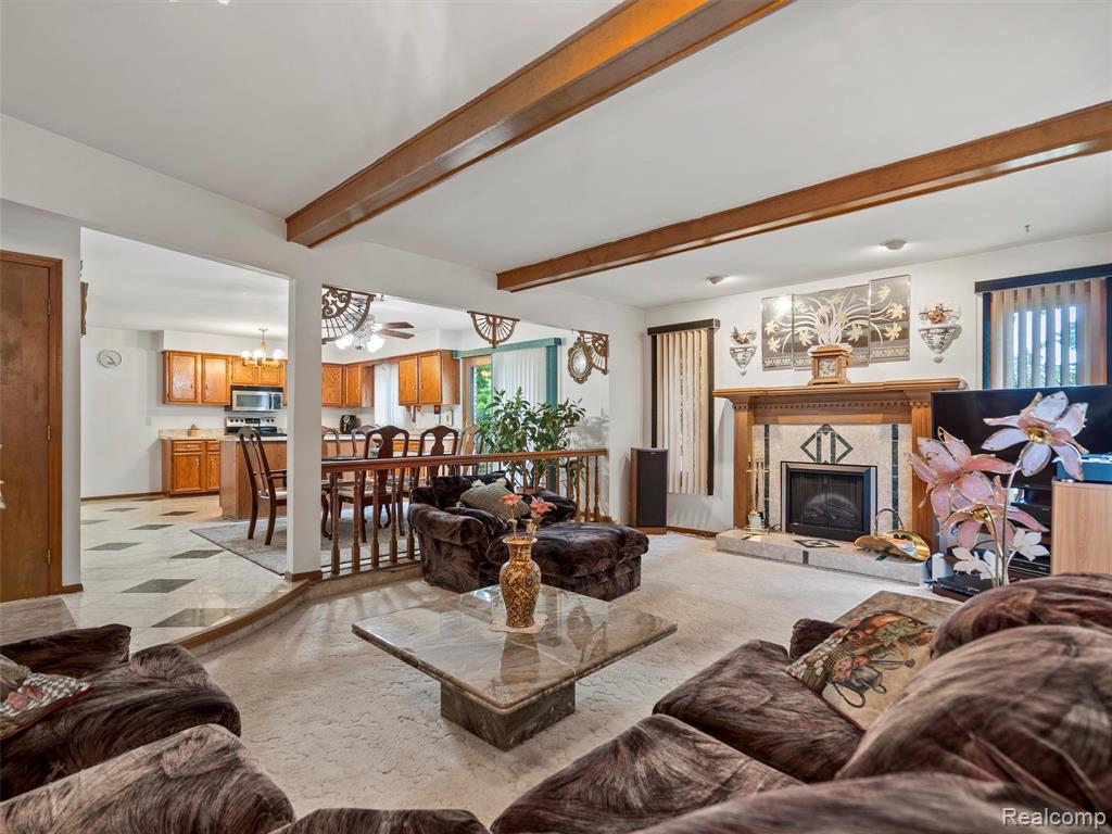 46386 Jackson Drive, Macomb, MI 48044 — Photo 16