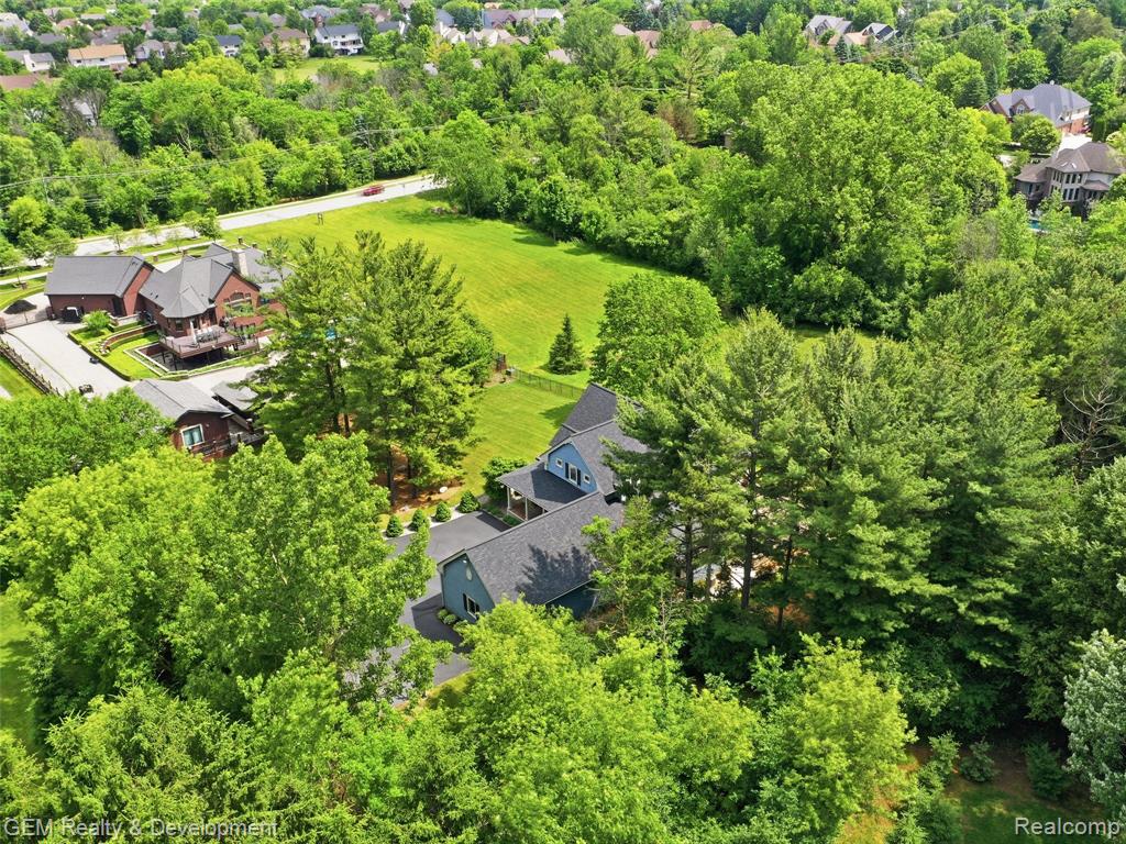 45625 W 9 Mile Road, Novi, MI — Photo 91