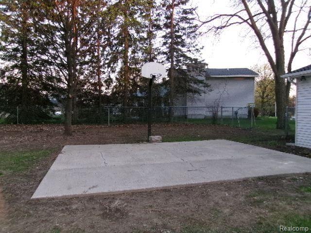 6586 WALDON GLENS, Clarkston, MI — Photo 51