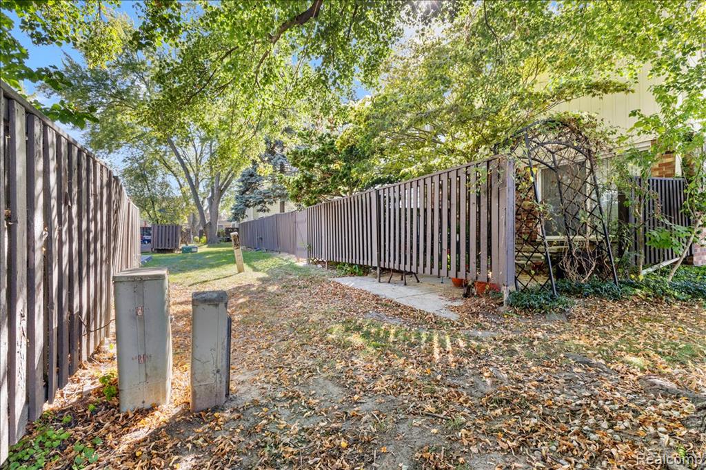 1936 Torquay Avenue, Royal Oak, MI 48073 — Photo 34