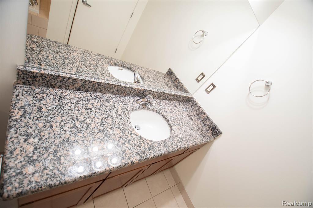 3100 WOODWARD Avenue, #205, Detroit, MI 48201 — Photo 28