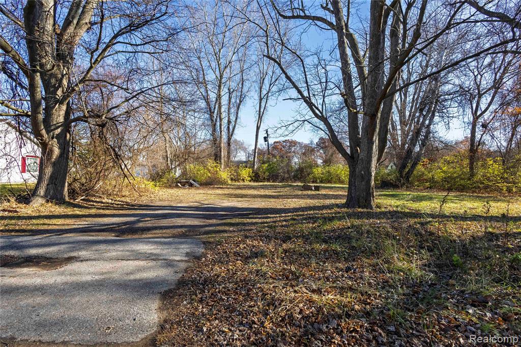 6073 Biddle Street, Romulus, MI 48174 — Photo 2