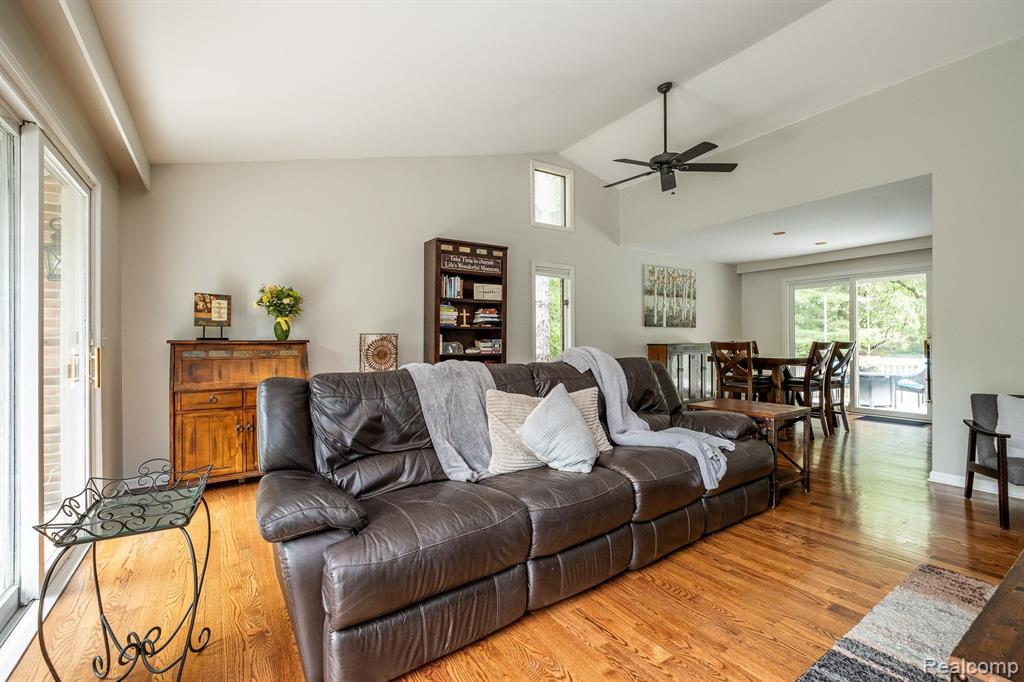 11207 PATTY ANN Lane, Romeo, MI 48065 — Photo 13