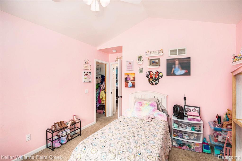 536 Thornehill Trail, Oxford, MI 48371 — Photo 18