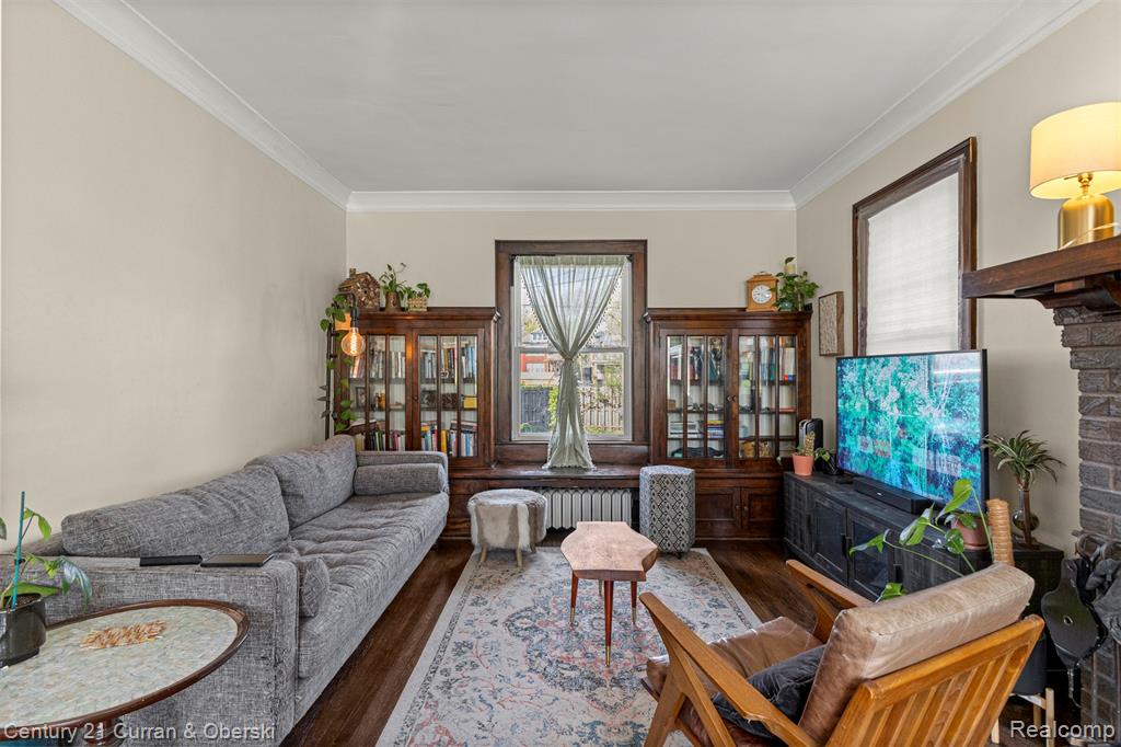 4815 Iroquois Street, Detroit, MI 48214 — Photo 14
