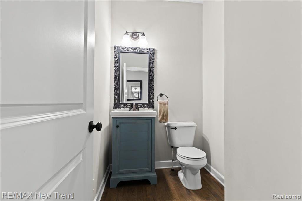 567 NAPA VALLEY Drive, Milford, MI 48381 — Photo 16