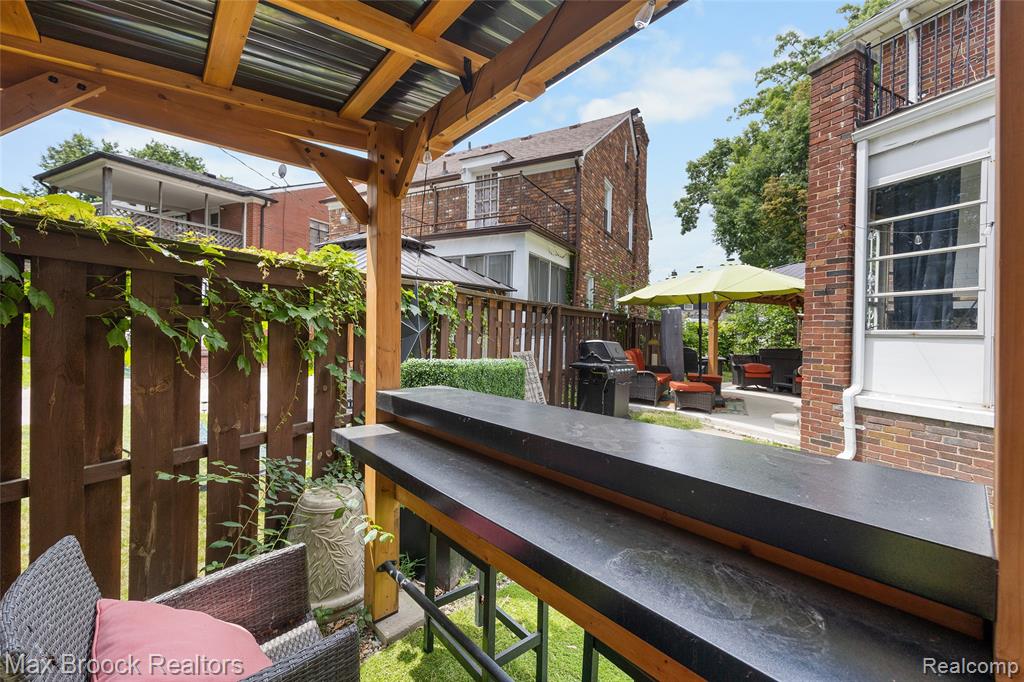 20096 Shrewsbury Road, Detroit, MI 48221 — Photo 57