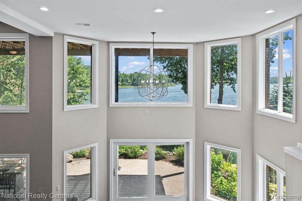 5619 Lakeview Boulevard, Goodrich Vlg, MI — Photo 34