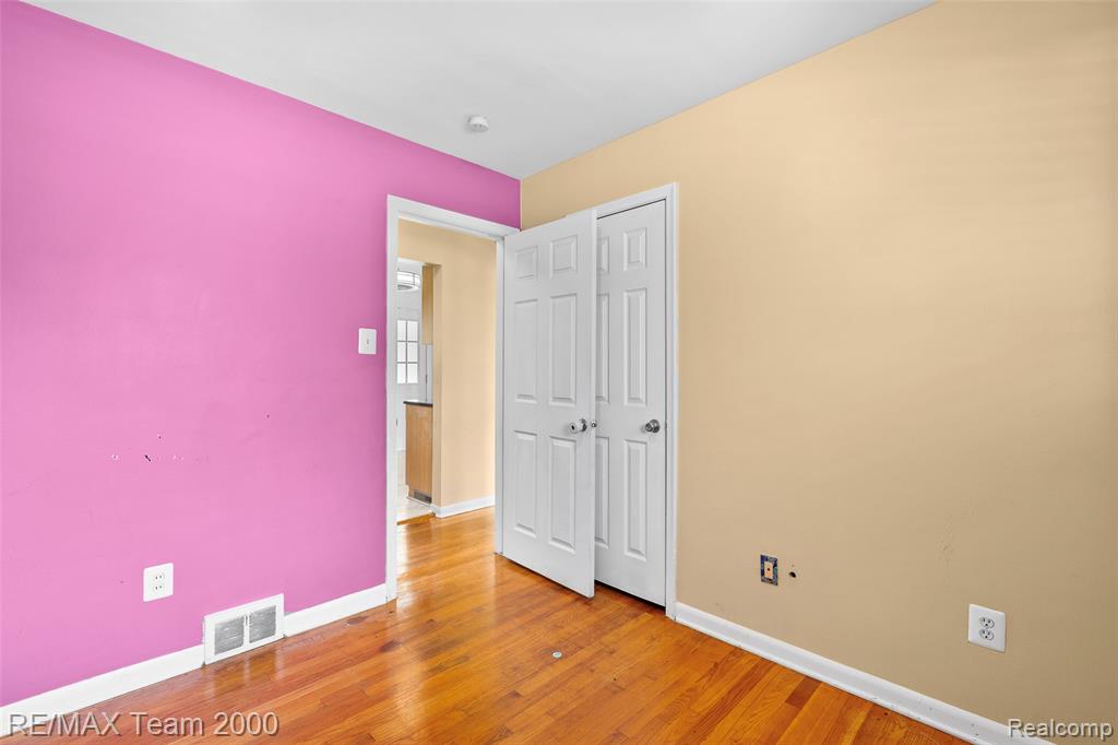 6442 Arcola Street, Garden City, MI — Photo 19