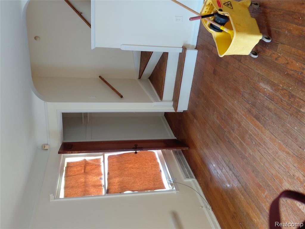 7023 CURTIS Street, Detroit, MI 48221 — Photo 3