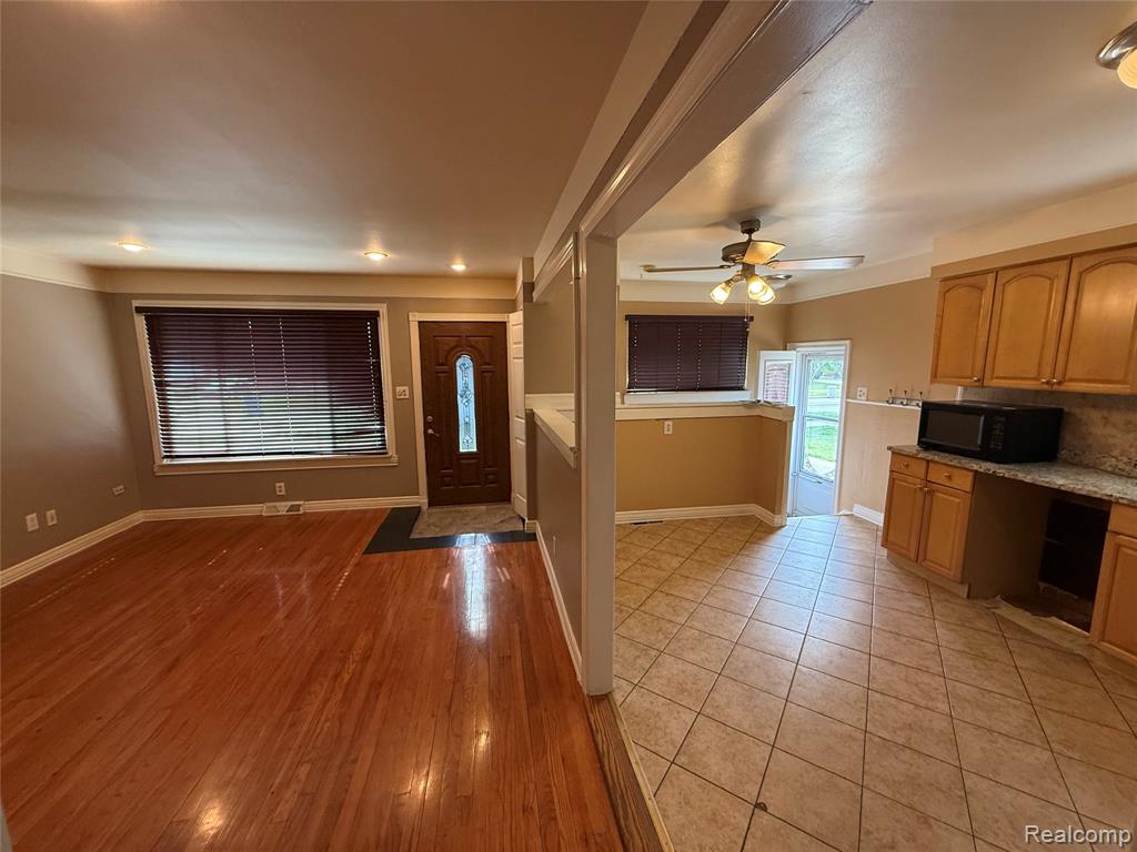 6484 Drexel Street, Dearborn Heights, MI 48127 — Photo 6