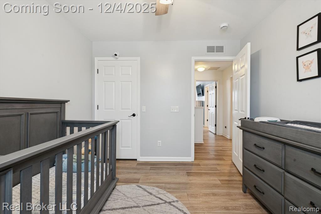 7573 Carlton Drive, Ypsilanti, MI 48197 — Photo 27