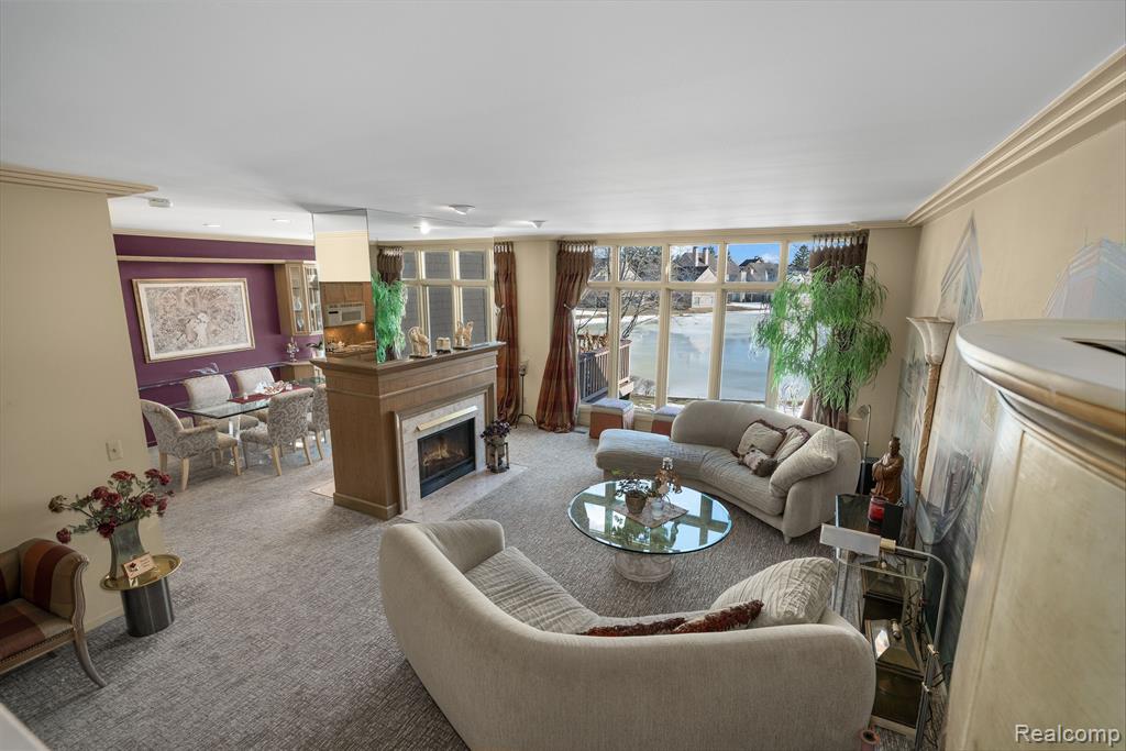 536 CAMBRIDGE Way, Bloomfield Hills, MI 48304 — Photo 9