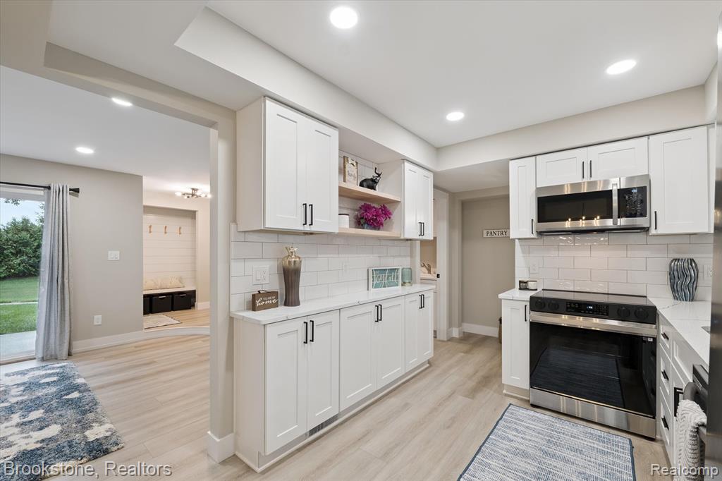 8721 Kennedy Circle North, 4, Warren, MI 48093 — Photo 13