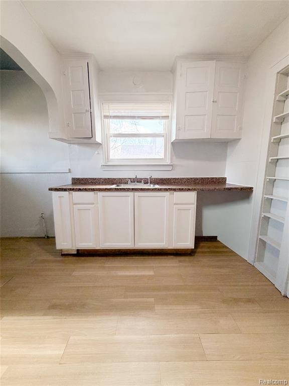 14600 Strathmoor Street, Detroit, MI 48227 — Photo 10