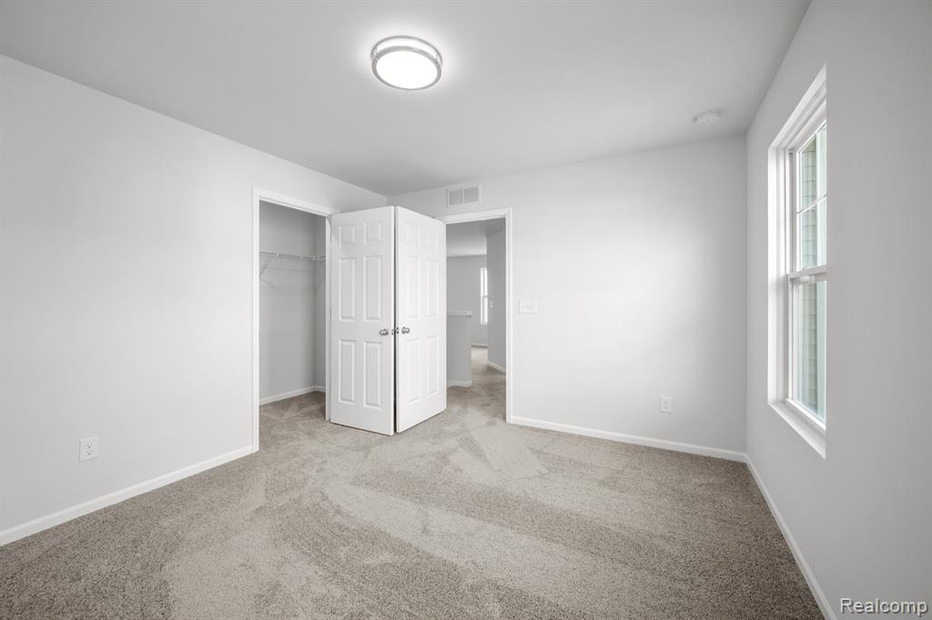 4286 Oak Street, Grand Blanc, MI 48439 — Photo 18