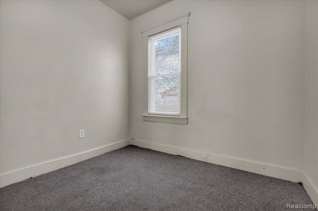 7406 EDWARD Street, Detroit, MI 48210 — Photo 9