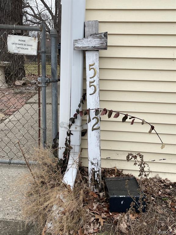 55.5 KENSINGTON Boulevard, Pleasant Ridge, MI — Photo 2