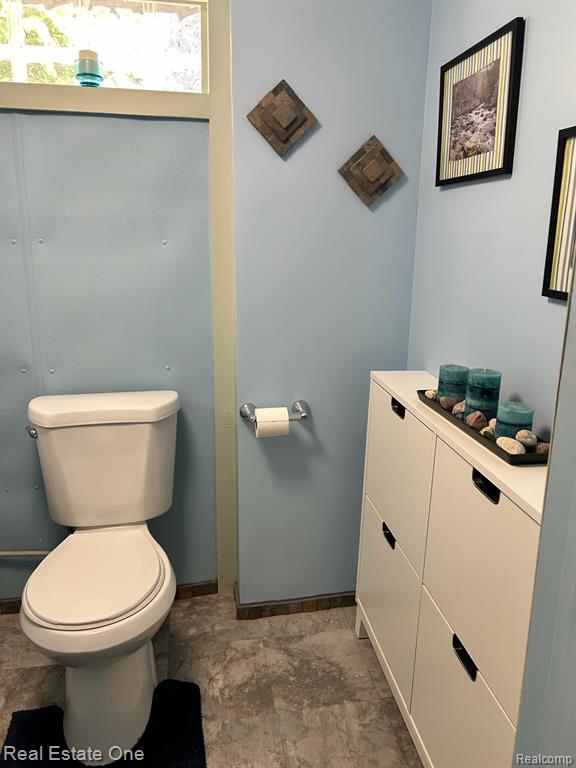 2075 Deering Street, Garden City, MI — Photo 42